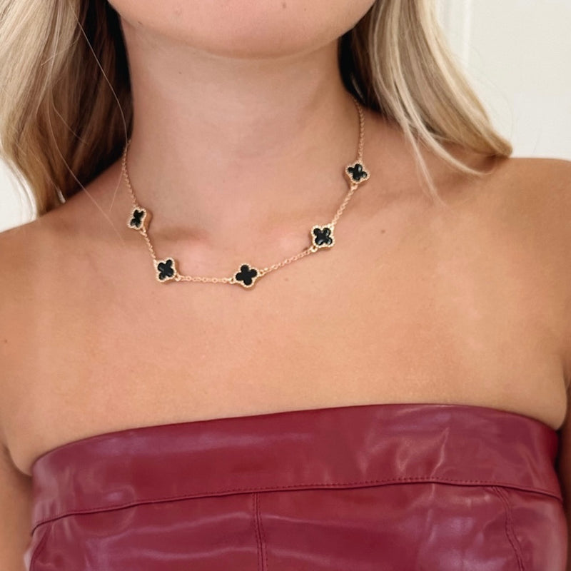 Clover Necklace - Black