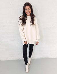 Hayes Oversized Sweater - Cream