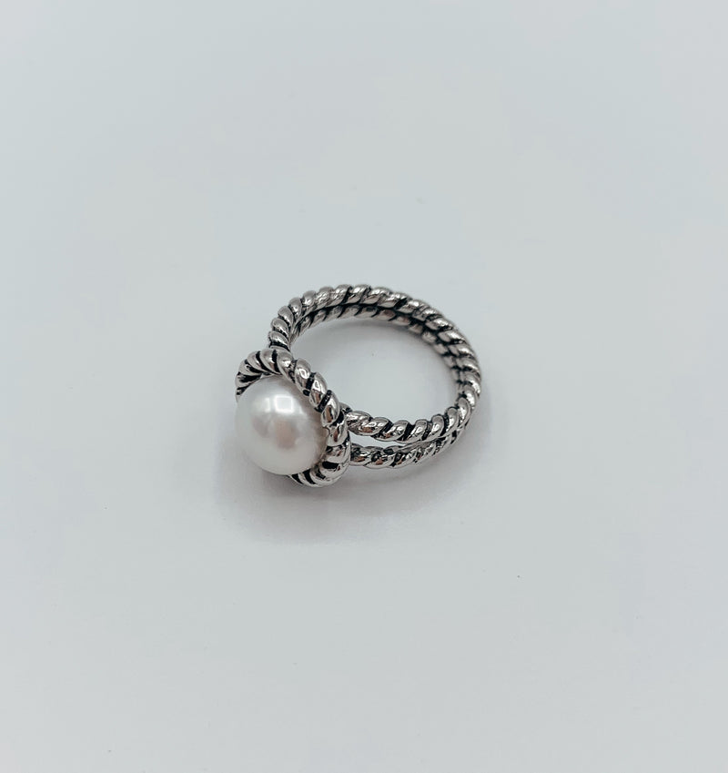 The Sterling Silver Pearl Cable Ring