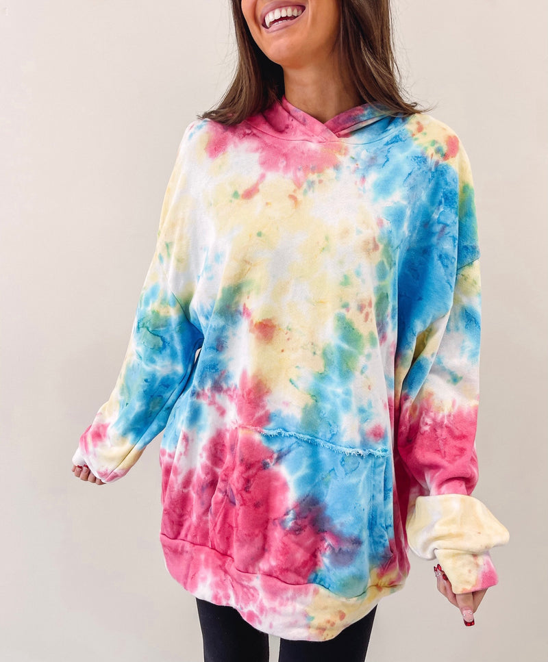 Oversized Tie-Dye Hoodie