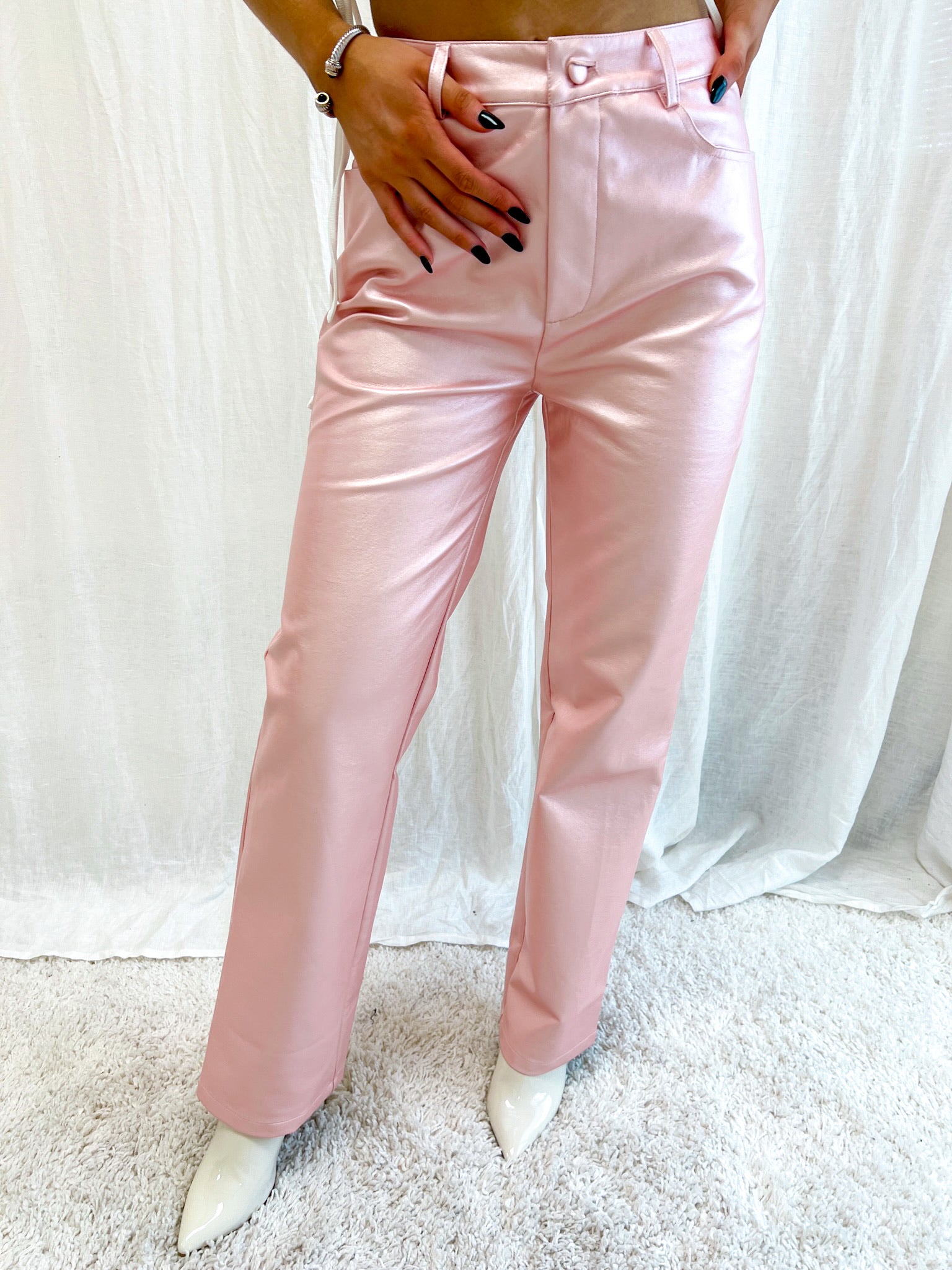Hilda Of iceland Rare Vintage 100% Silk Hot Pink Pants and Top Set Size  Medium - $40 - From Kimberly