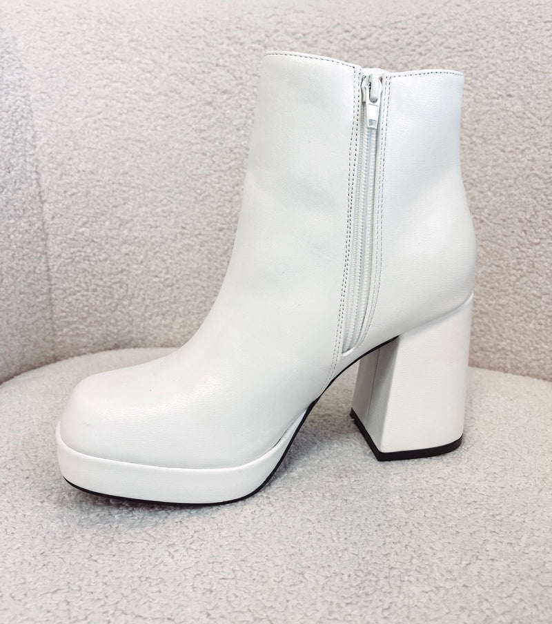 Dora White Booties